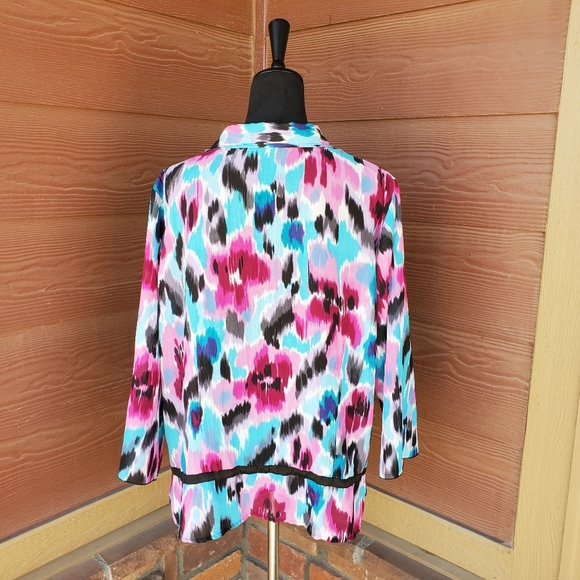 NY Collection Button Down Flowy Watercolor Floral Blouse Size XL EUC - Picture 7 of 14